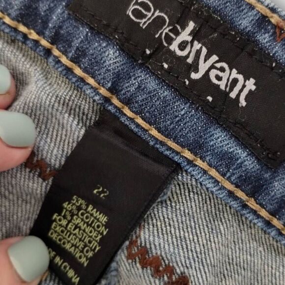 Lane Bryant Womens Jeans Sz 22 Plus Distress Wash Straight No Button Stretch - Picture 5 of 9